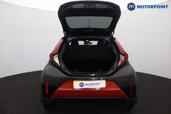 Used Toyota Aygo X 2022 for sale - 76222916: Photo 42