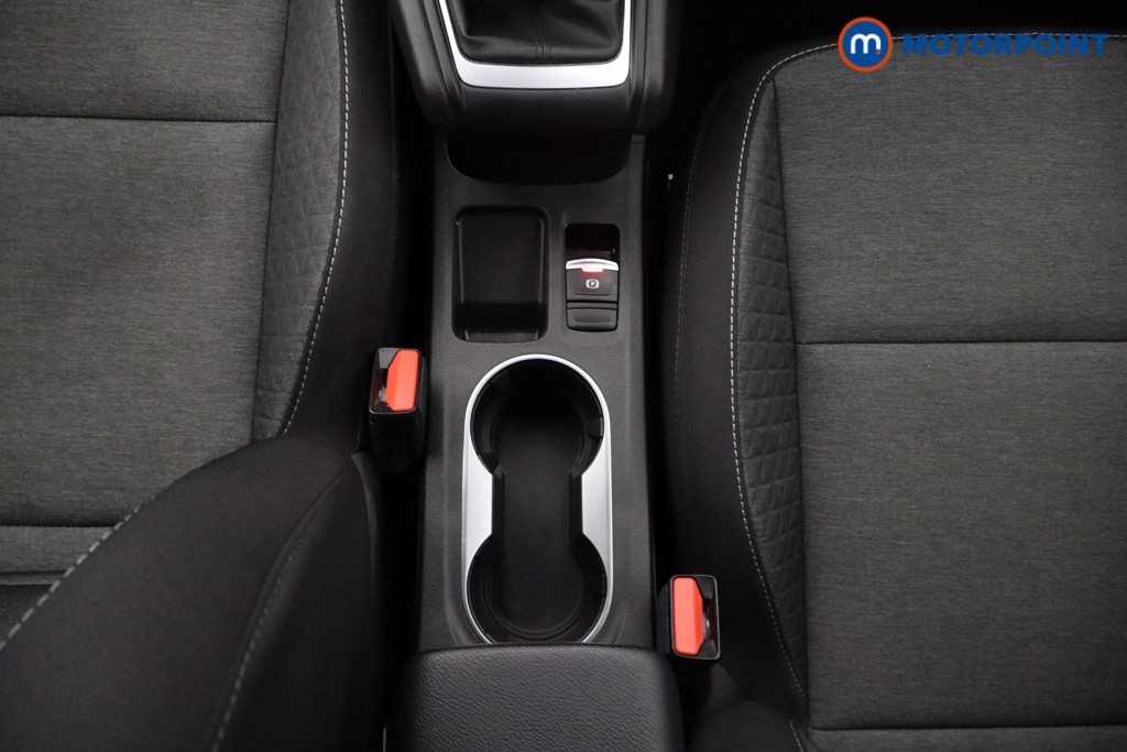 Used Renault Captur 2023 for sale - 77974227: Photo 15