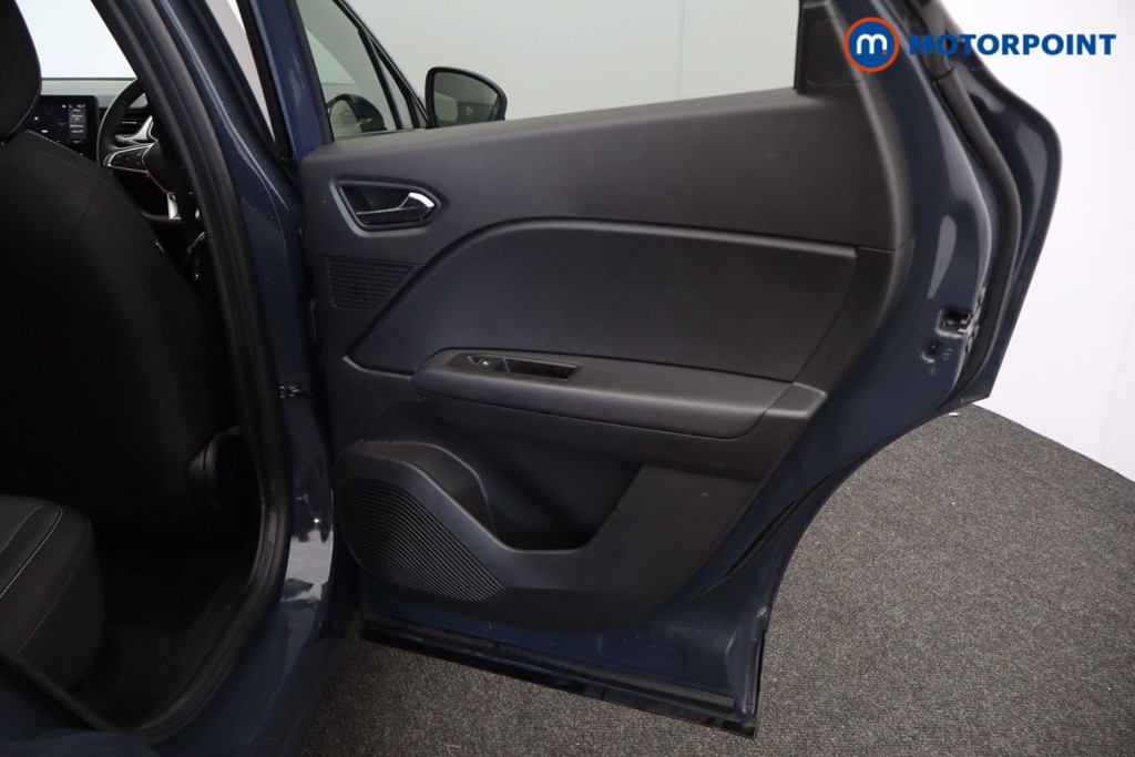 Used Renault Captur 2023 for sale - 77974227: Photo 28