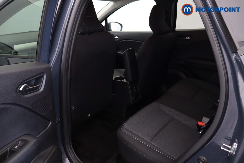 Used Renault Captur 2023 for sale - 77974227: Photo 30