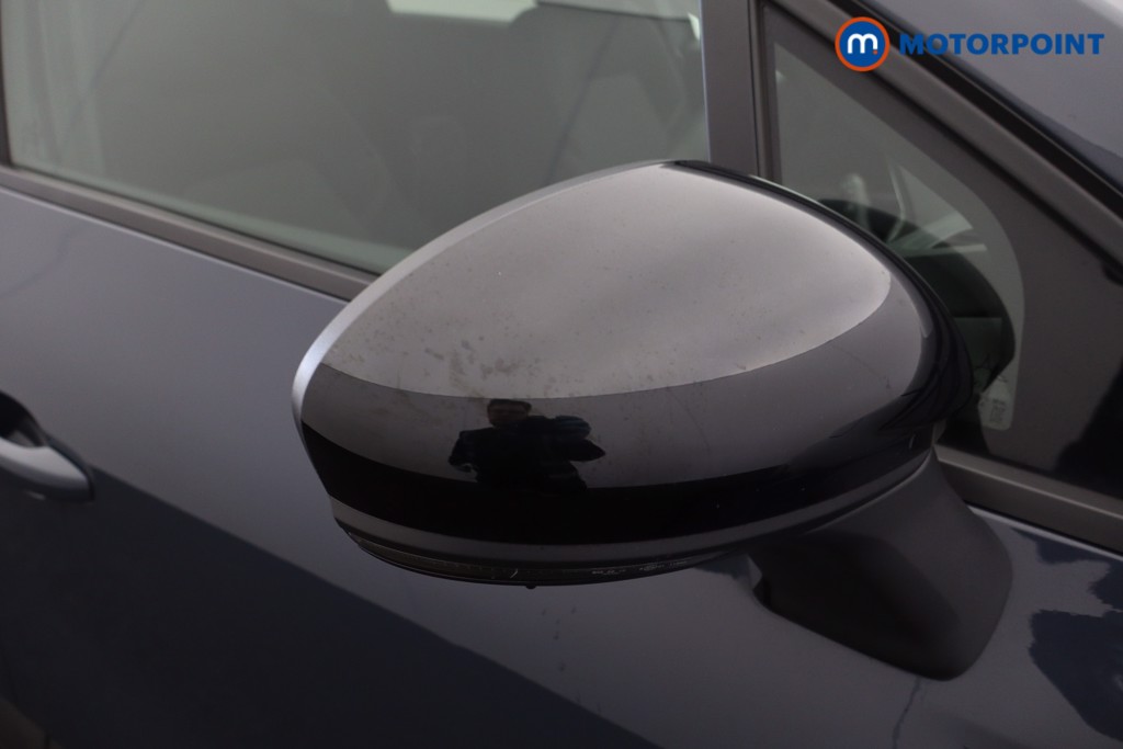 Used Renault Captur 2023 for sale - 77974227: Photo 44