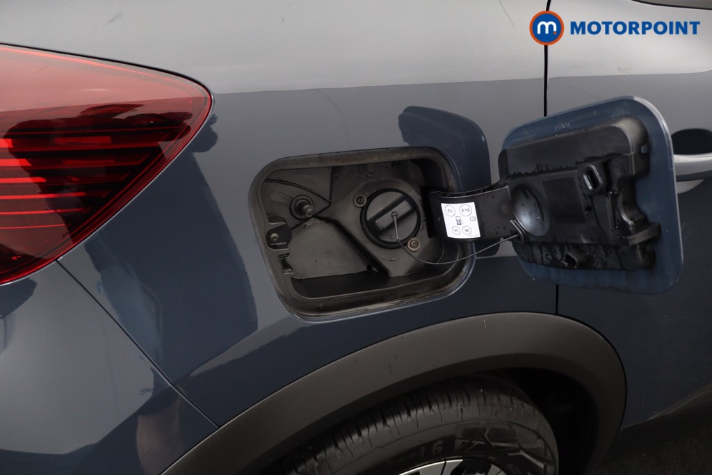 Used Renault Captur 2023 for sale - 77974227: Photo 46