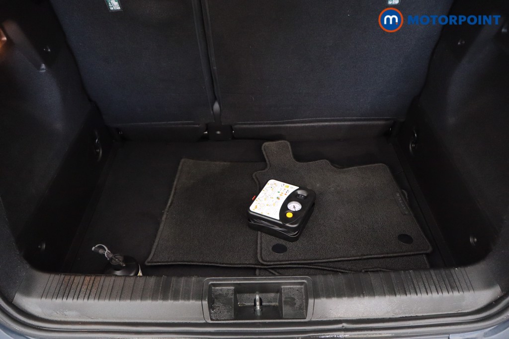 Used Renault Captur 2023 for sale - 77974227: Photo 48