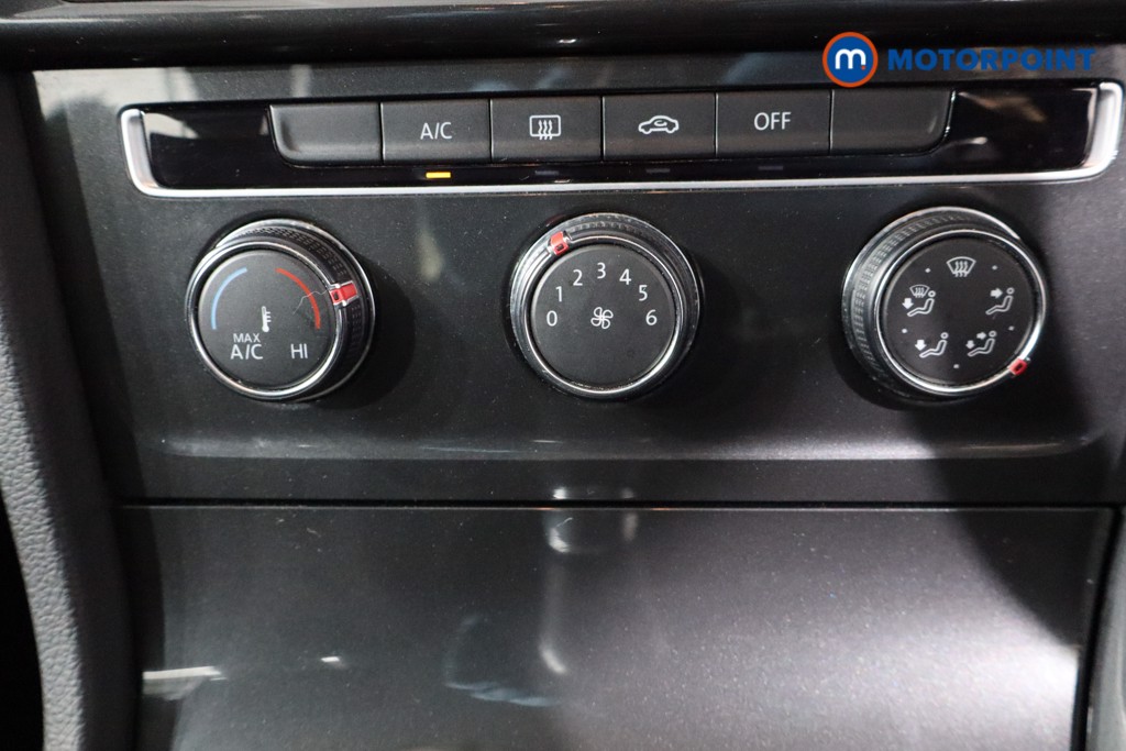 Used Volkswagen Golf 2018 for sale - 77718897: Photo 16