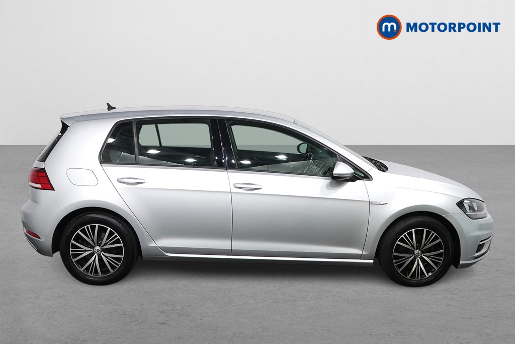 Used Volkswagen Golf 2018 for sale - 77718897: Photo 8