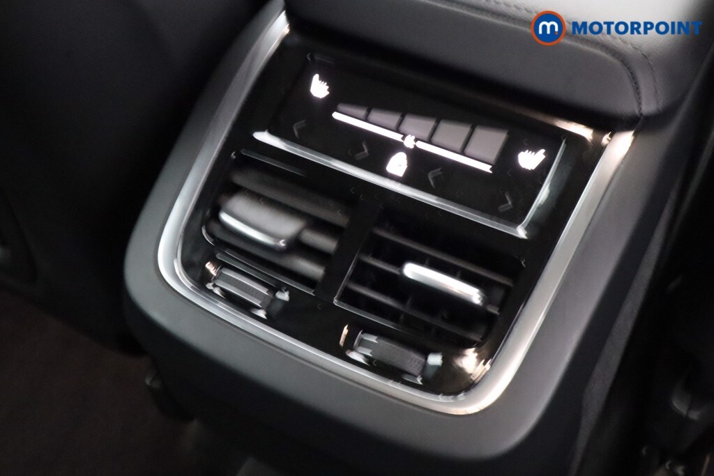 Used Volvo XC60 2024 for sale - 77367914: Photo 17