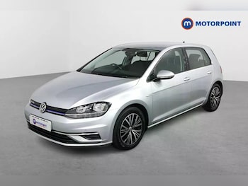 Used Volkswagen Golf 2018 for sale - 76545673: Photo
