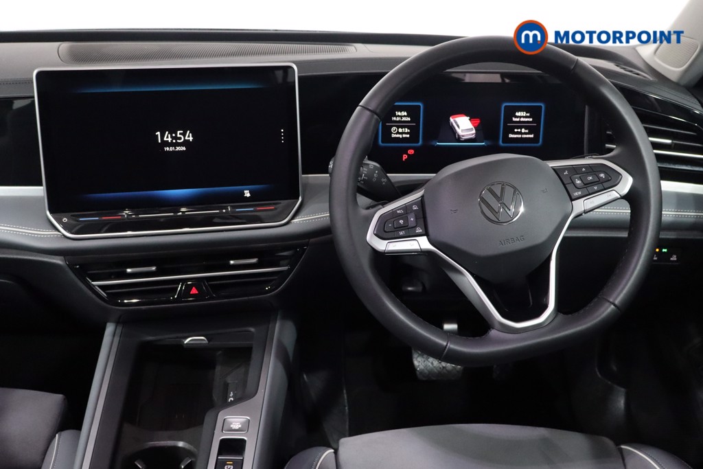 Used Volkswagen Passat 2025 for sale - 77286636: Photo 11