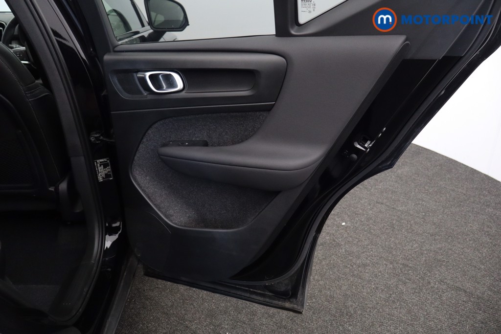 Used Volvo XC40 2023 for sale - 77983355: Photo 30