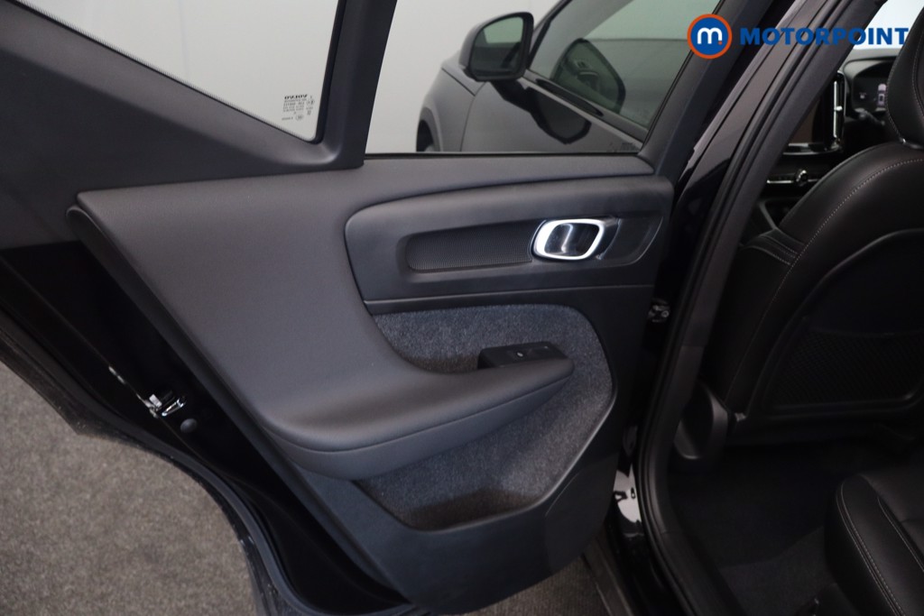 Used Volvo XC40 2023 for sale - 77983355: Photo 33