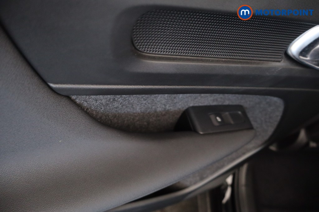 Used Volvo XC40 2023 for sale - 77983355: Photo 34