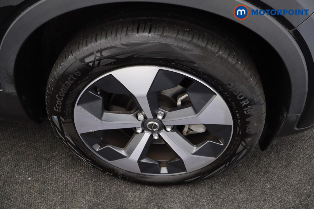 Used Volvo XC40 2023 for sale - 77983355: Photo 40