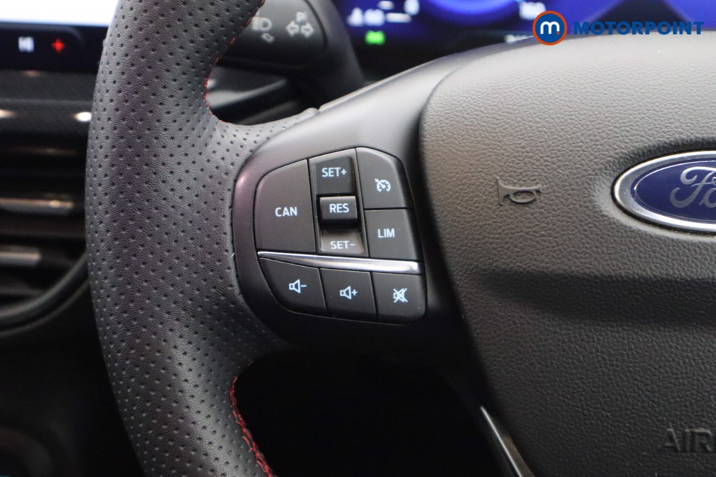 Used Ford Focus 2023 for sale - 77002230: Photo 15