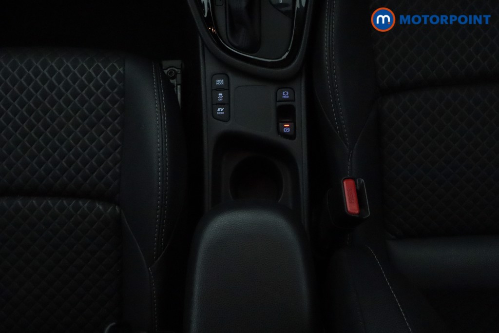 Used Toyota Yaris 2021 for sale - 77378782: Photo 13