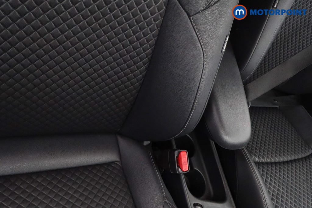 Used Toyota Yaris 2021 for sale - 77378782: Photo 25