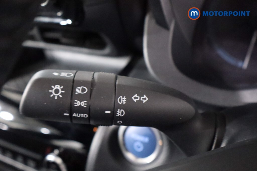 Used Toyota Yaris Cross 2023 for sale - 76494900: Photo 28