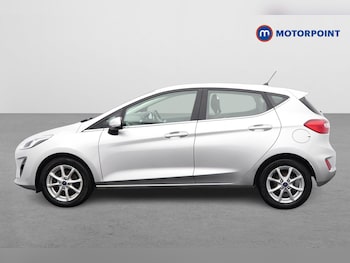 Used Ford Fiesta 2017 for sale - 76127863: Photo 4