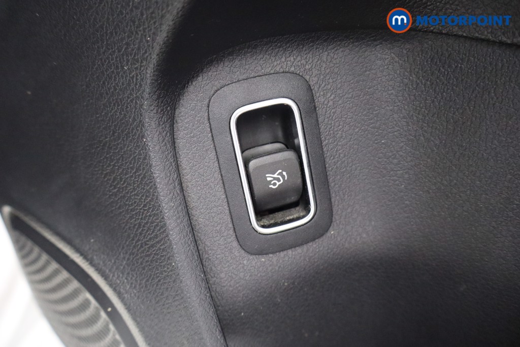 Used Mercedes-Benz A-Class 2023 for sale - 77064081: Photo 27