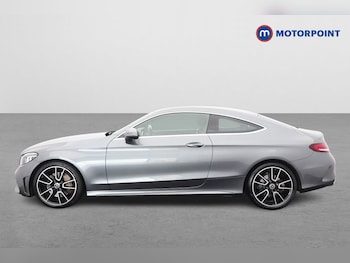 Used Mercedes-Benz C Class 2019 for sale - 79437161: Photo