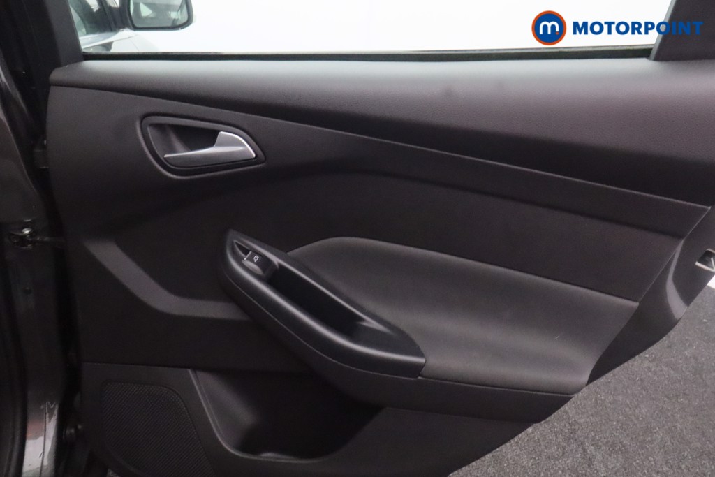 Used Ford Focus 2018 for sale - 76564600: Photo 17