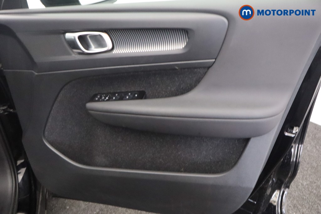 Used Volvo XC40 2021 for sale - 76426026: Photo 27