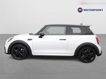 Used MINI Hatch 2024 for sale - 79662711: Photo