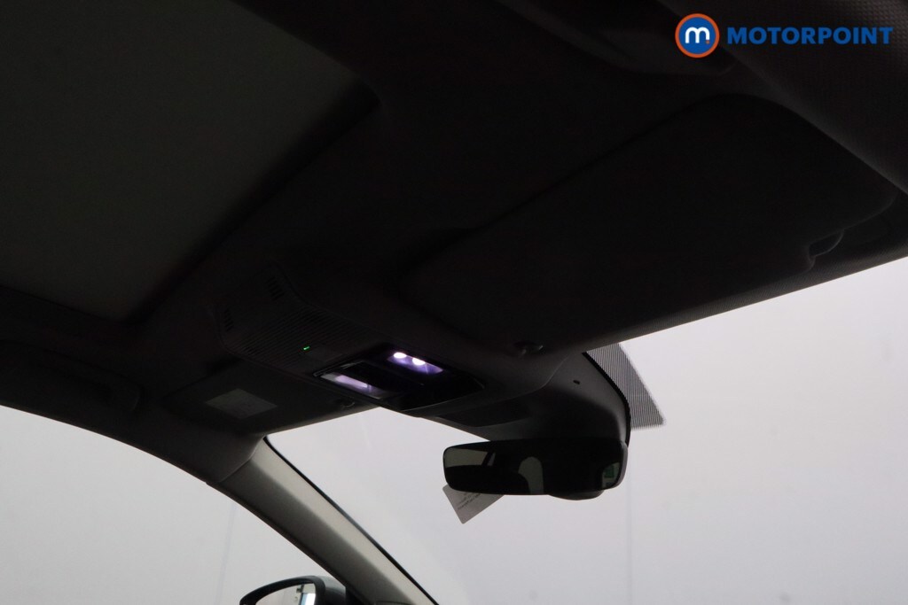 Used Volkswagen Passat 2024 for sale - 77814824: Photo 27