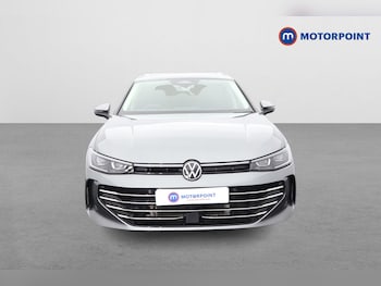 Used Volkswagen Passat 2024 for sale - 77814824: Photo