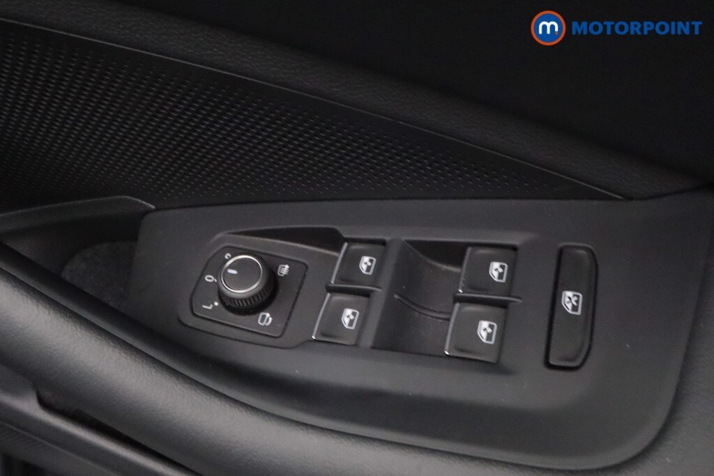 Used Volkswagen Passat 2024 for sale - 77814824: Photo 33