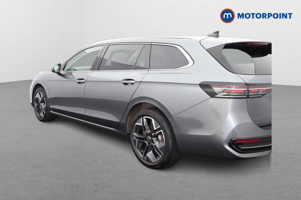 Used Volkswagen Passat 2024 for sale - 77814824: Photo 5