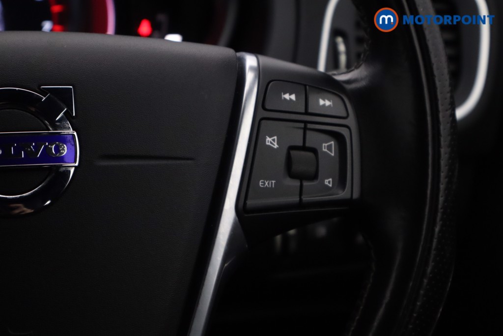 Used Volvo V40 2016 for sale - 76972263: Photo 16