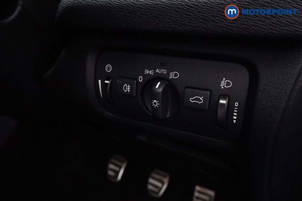 Used Volvo V40 2016 for sale - 76972263: Photo 23