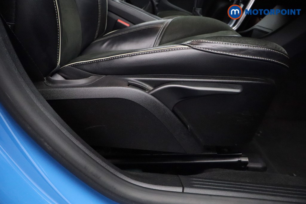 Used Volvo V40 2016 for sale - 76972263: Photo 28