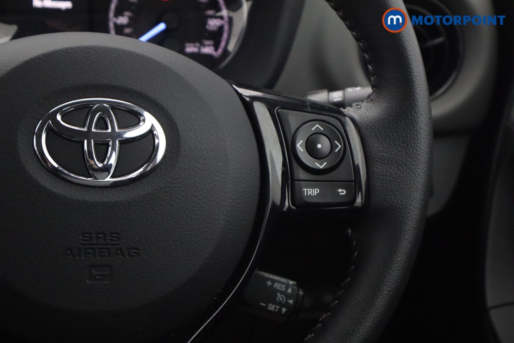 Used Toyota Yaris 2020 for sale - 76682044: Photo 12