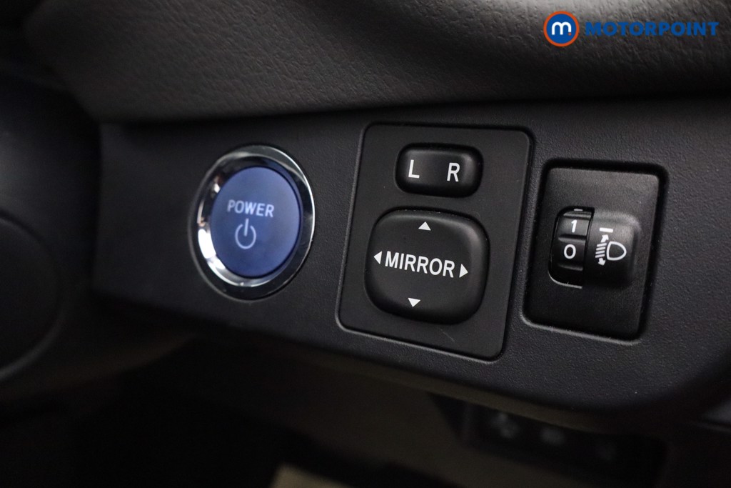 Used Toyota Yaris 2020 for sale - 76682044: Photo 22