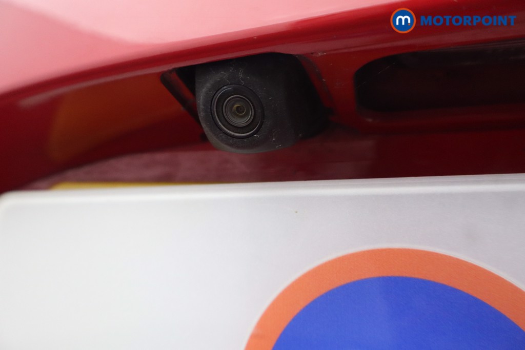 Used Toyota Yaris 2020 for sale - 76682044: Photo 41