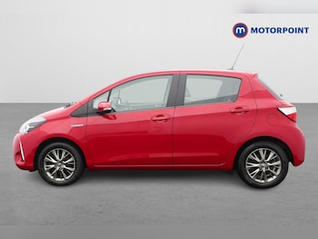 Used Toyota Yaris 2020 for sale - 76682044: Photo