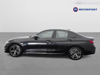 Used BMW 3 Series 2023 for sale - 79762462: Photo