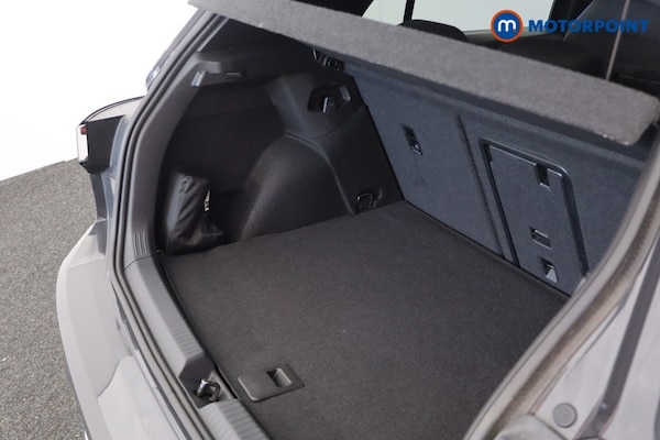 Used Volkswagen Golf 2024 for sale - 76127851: Photo 41