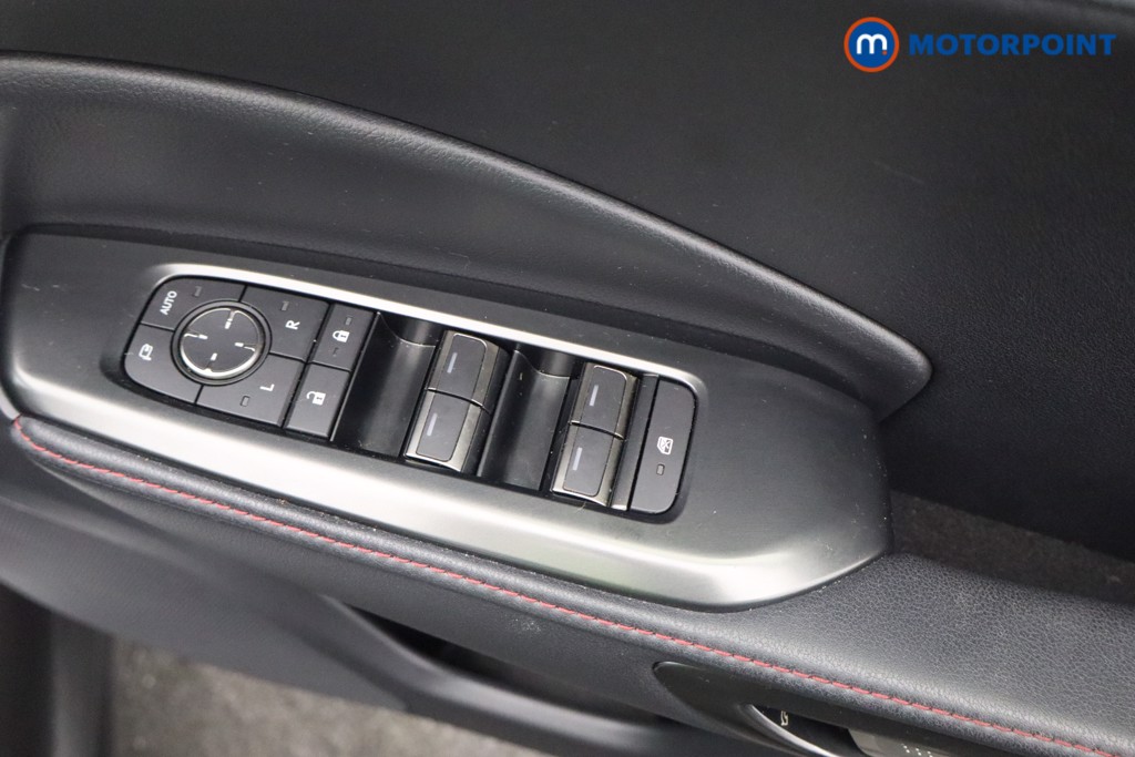 Used Lexus LBX 2024 for sale - 76934090: Photo 27