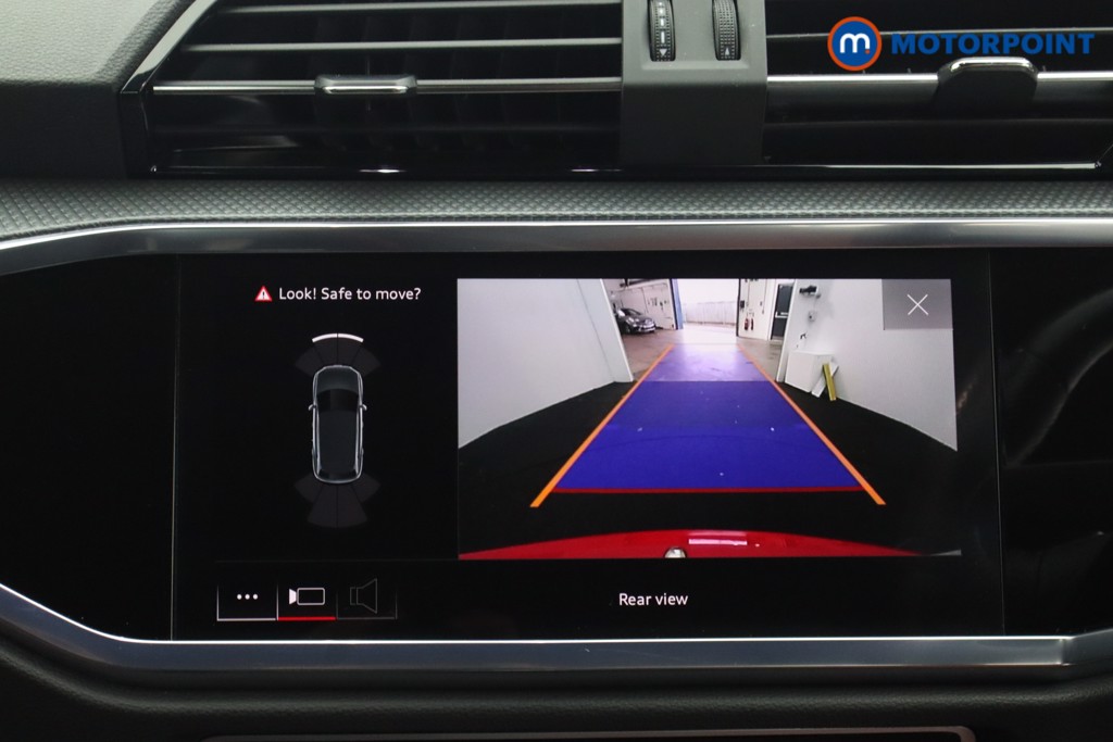 Used Audi Q3 2023 for sale - 77679637: Photo 10