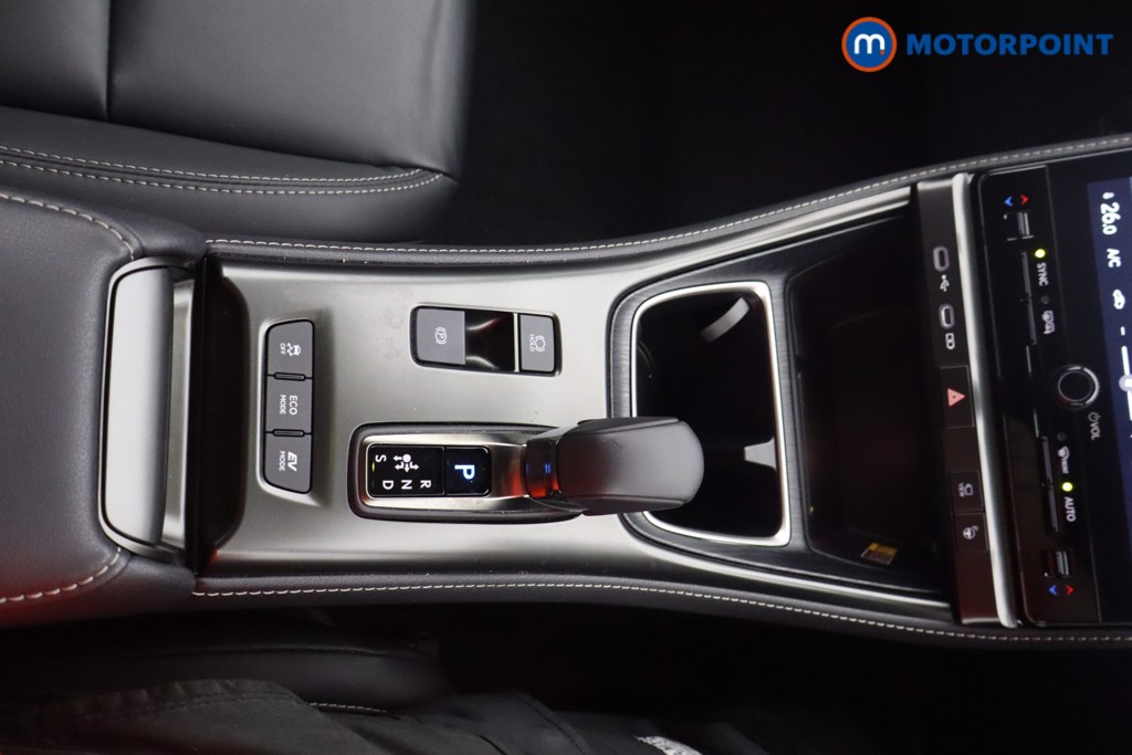 Used Lexus LBX 2024 for sale - 76127846: Photo 16