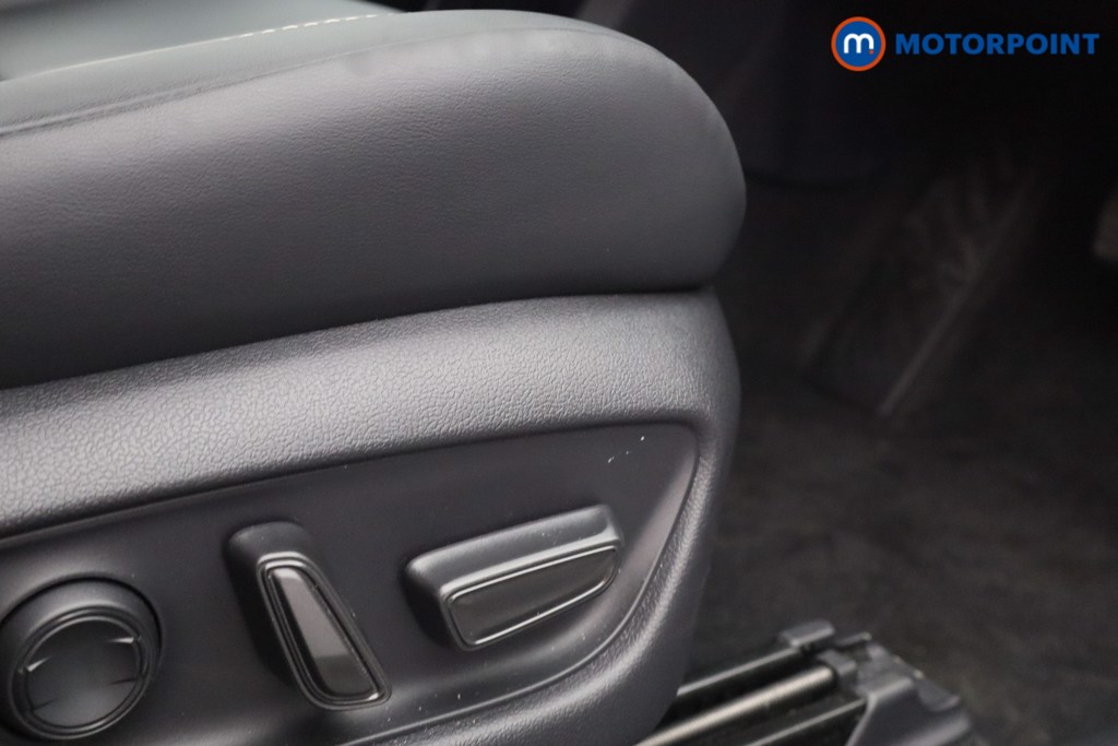 Used Lexus LBX 2024 for sale - 76127846: Photo 33