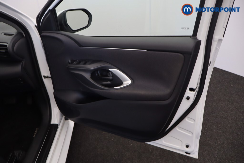 Used Toyota Yaris 2025 for sale - 78153218: Photo 22