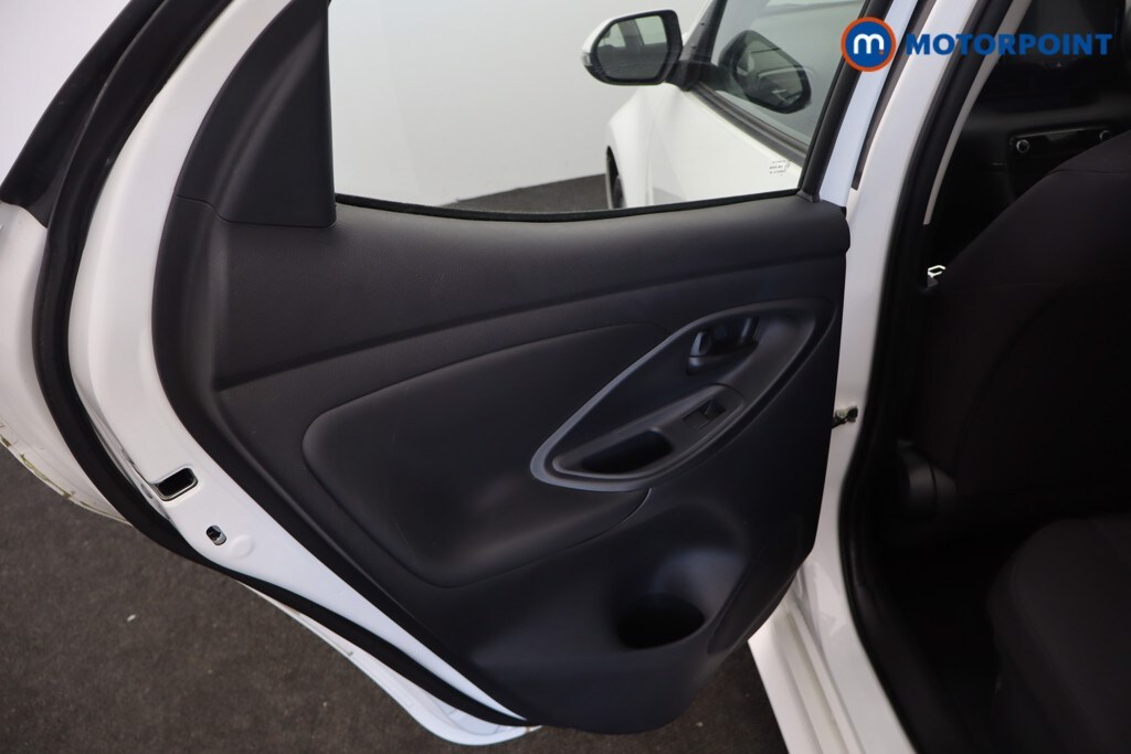 Used Toyota Yaris 2025 for sale - 78153218: Photo 31