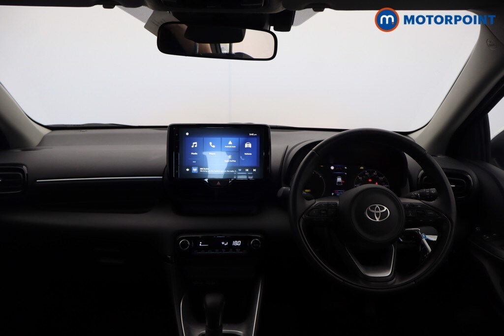 Used Toyota Yaris 2025 for sale - 78153218: Photo 9