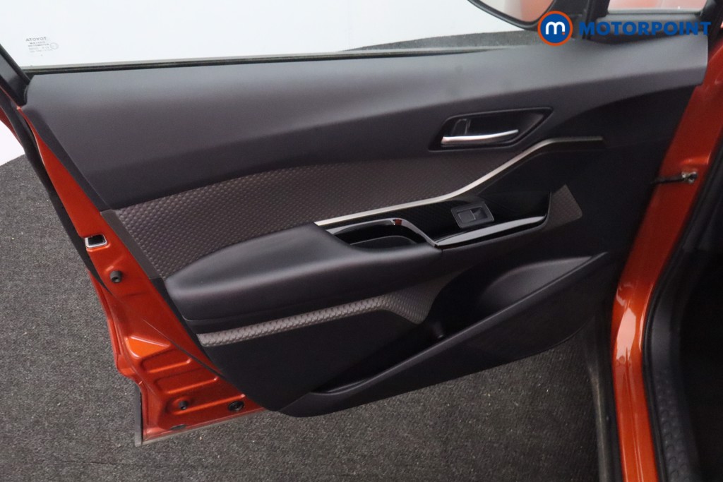 Used Toyota C-HR 2020 for sale - 77505882: Photo 28