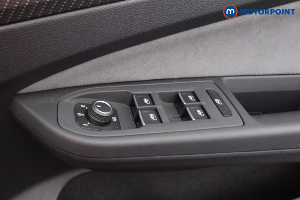 Used Volkswagen Golf 2024 for sale - 76460799: Photo 14