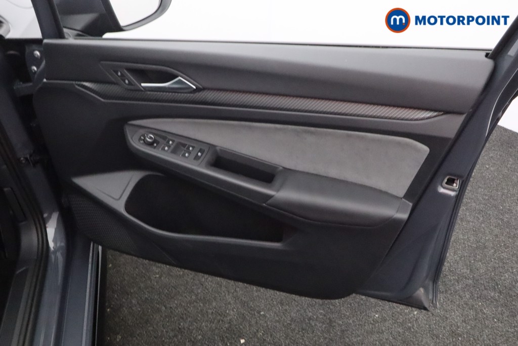 Used Volkswagen Golf 2024 for sale - 76460799: Photo 15