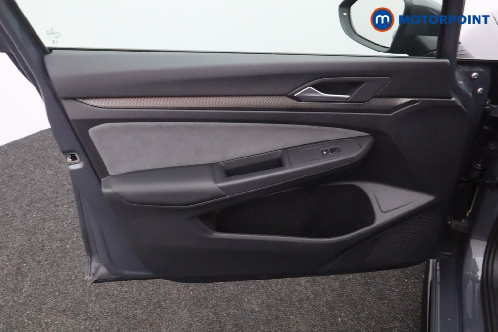 Used Volkswagen Golf 2024 for sale - 76460799: Photo 22